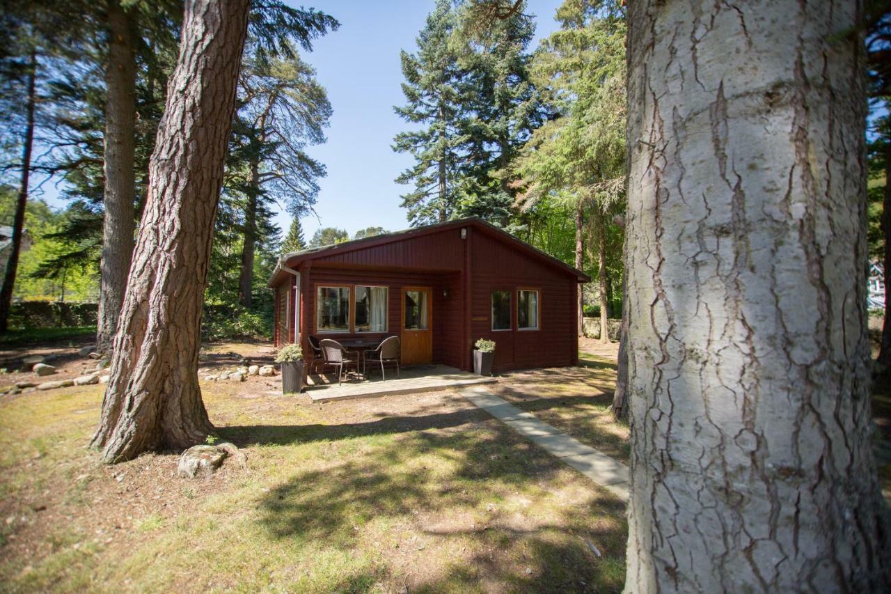 Invercauld Lodges Ballater Exterior photo