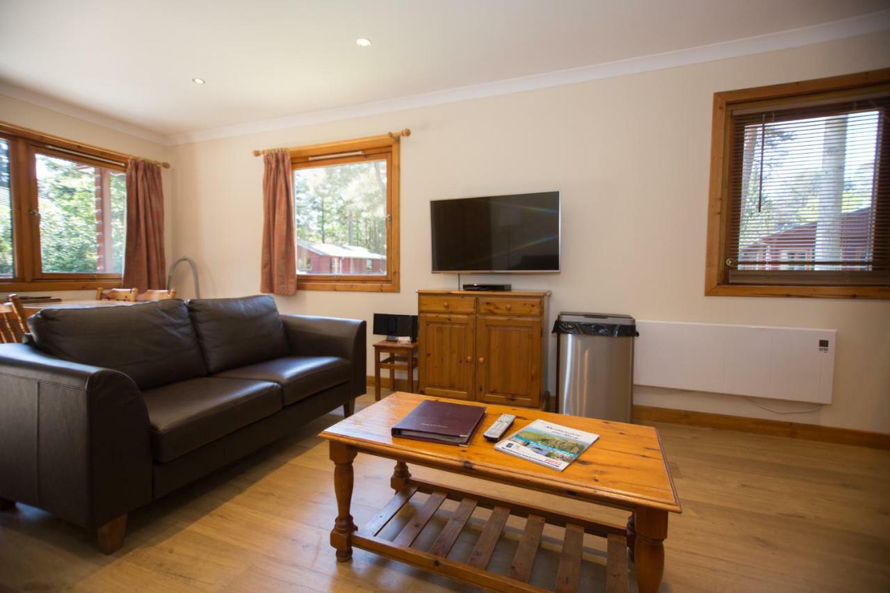 Invercauld Lodges Ballater Exterior photo